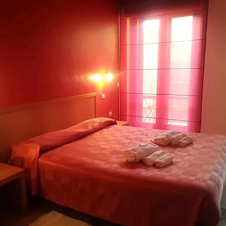 Hotel I Colori SantʼAntìoco 3*,  Italien